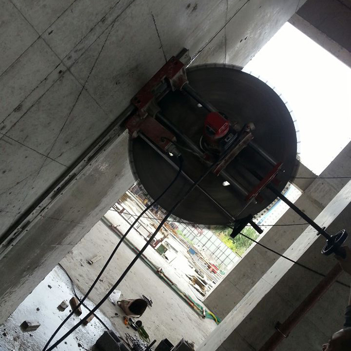 11��c��ĳ�ǱP�_���ӹ̹���